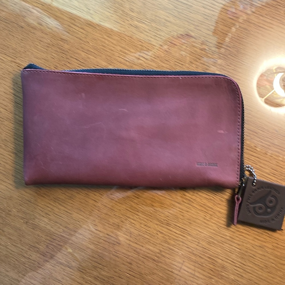 Elegant Pink Leather Wallet